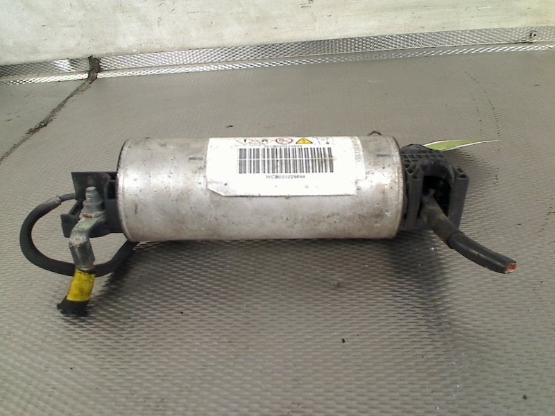 40Ah Start/stop condensator C Estate (S204) 2008, Gebruikt, Mercedes-Benz AG, Mercedes-Benz, Mercedesstraße 120, Stuttgart 70372, , Duitsland