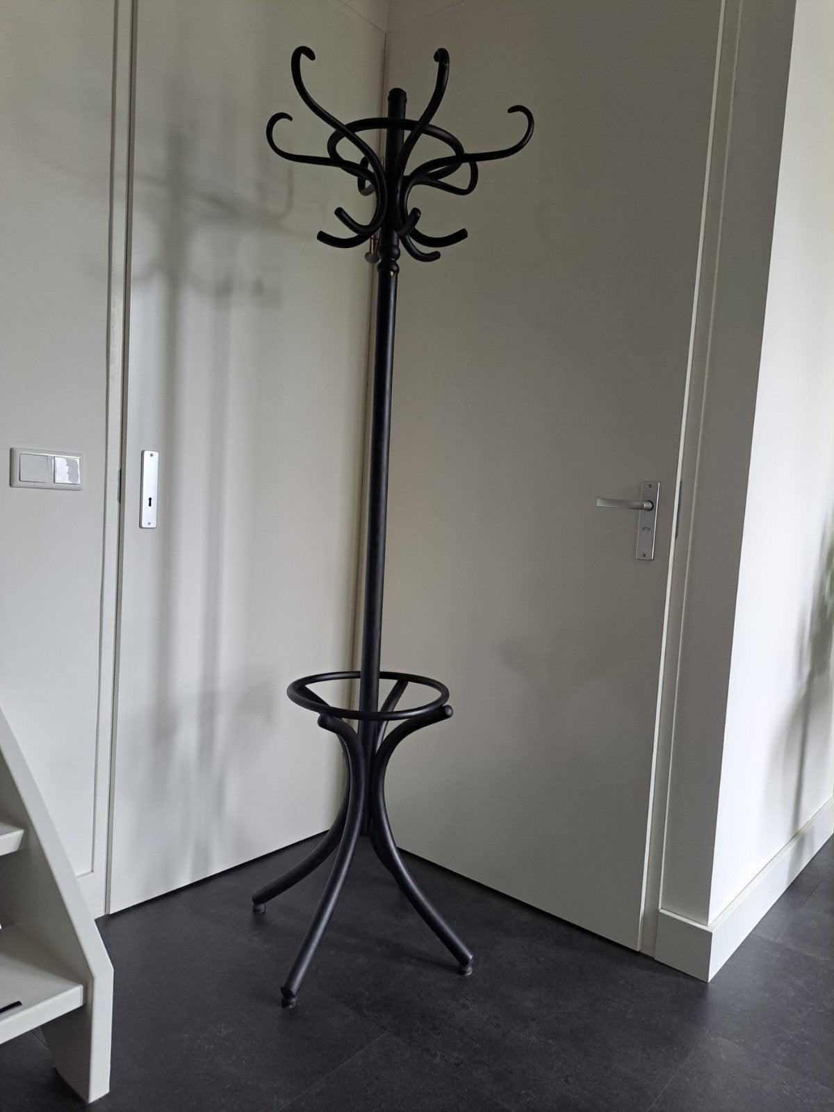 staande bistro kapstok zwart, Ophalen, Gebruikt, Staande kapstok, 150 tot 200 cm