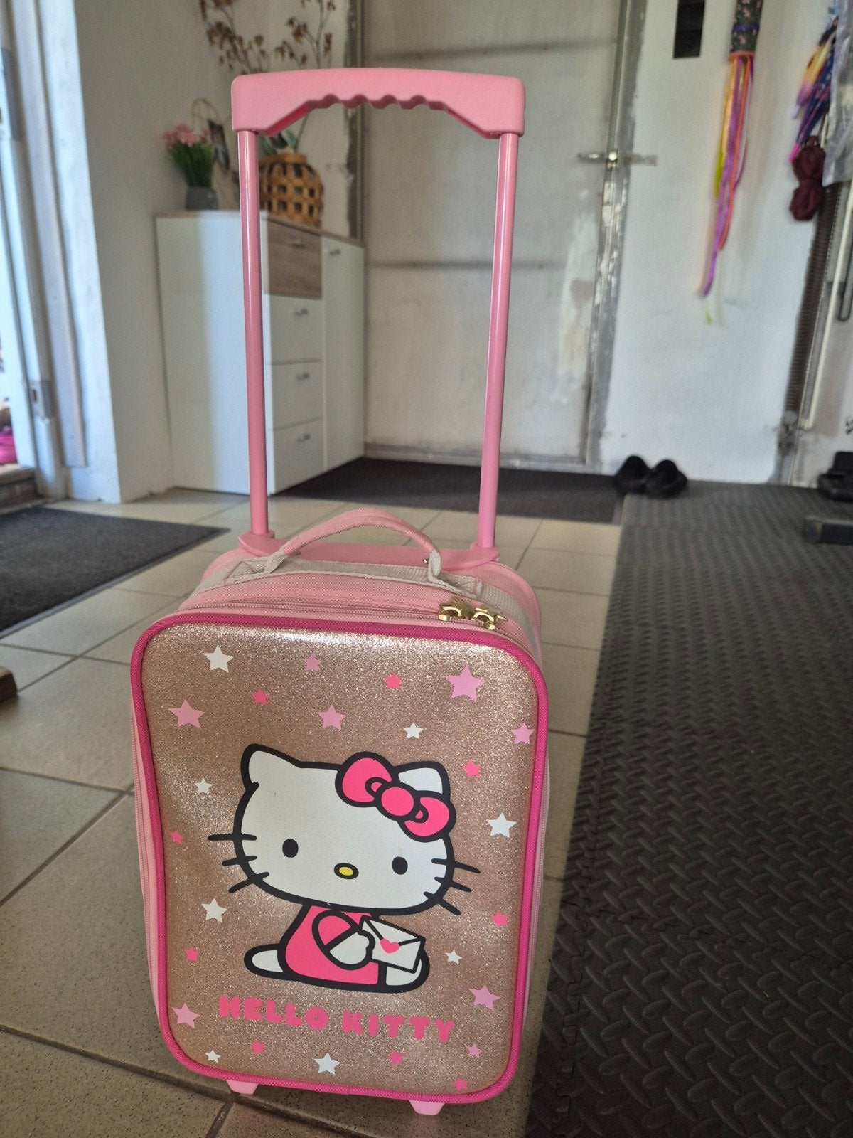 Hello Kitty Kinderkoffer met Wieltjes - Roze Glitter, Ophalen, Wieltjes, Minder dan 40 cm, Minder dan 35 cm