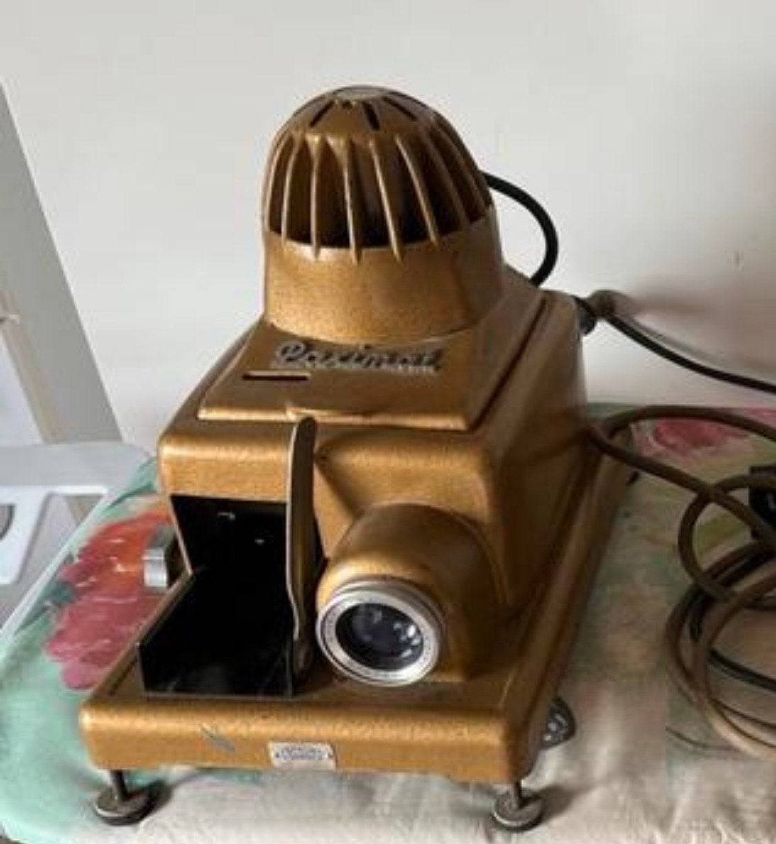 Vintage Paximat diaprojector - Goudkleurig, Audio, Tv en Foto, Diaprojectors, Ophalen of Verzenden, Gebruikt