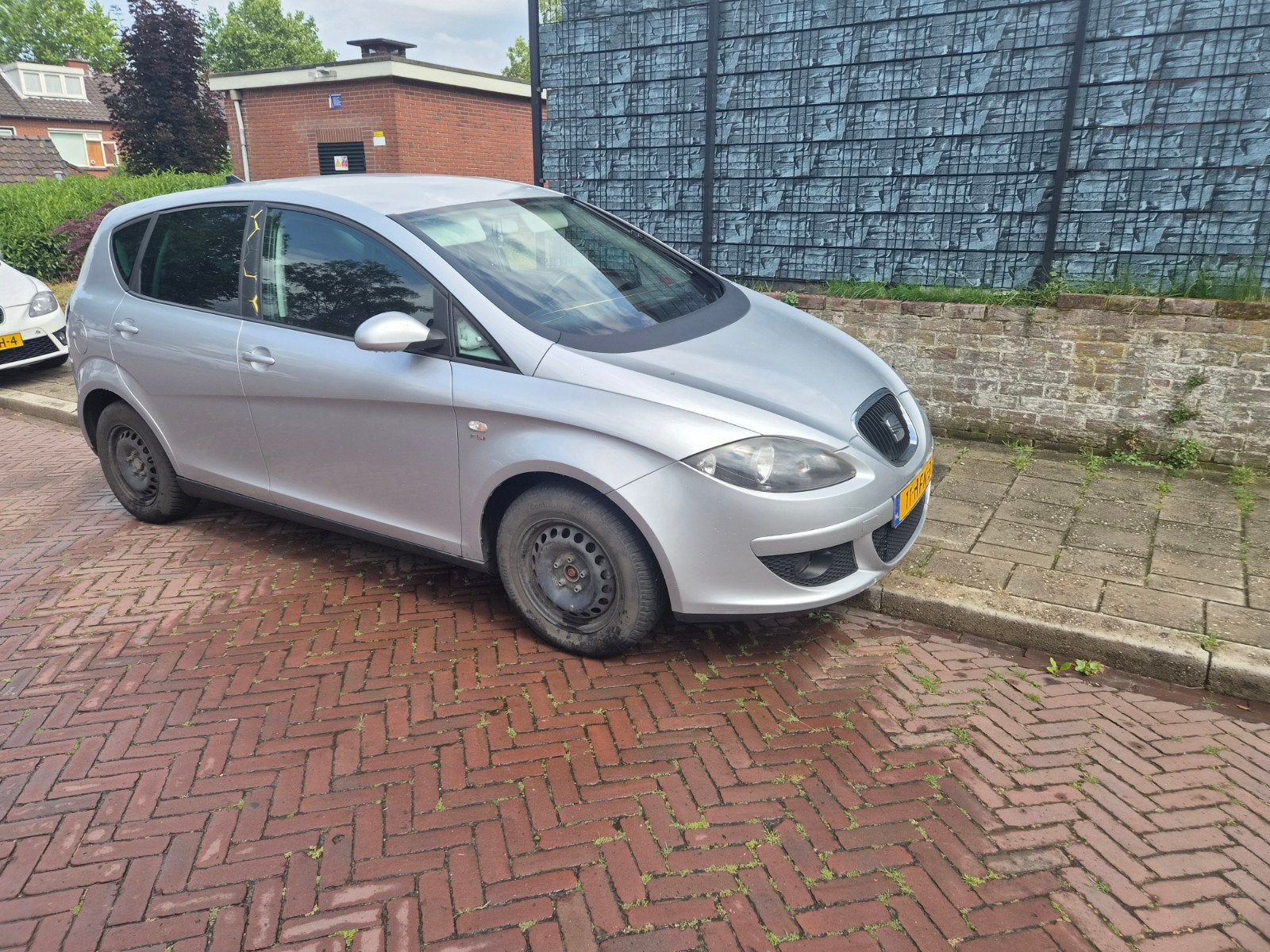 Seat Altea 2.0 FSI 16V 110KW 2004 Grijs, Voorwielaandrijving, 1984 cc, 75 €/maand, Handgeschakeld
