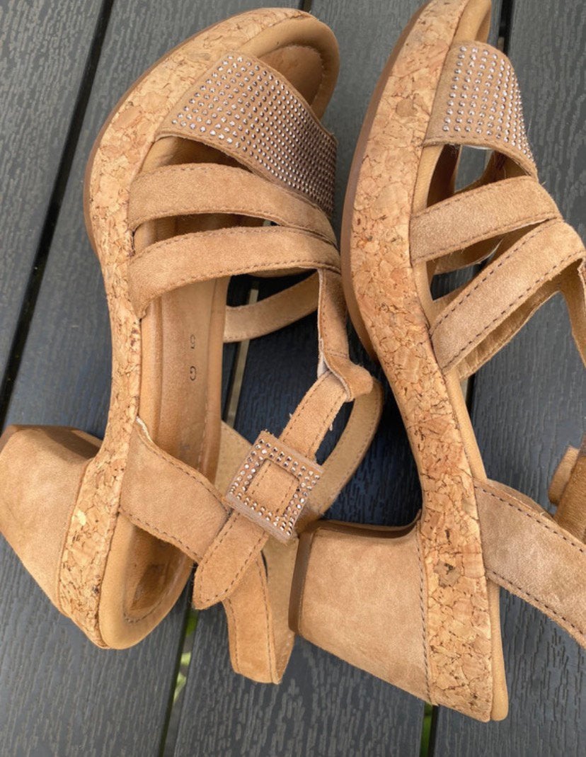 Gabor Comfort sandalen – maat 38, Kleding | Dames, Schoenen, Beige, Zo goed als nieuw, Sandalen of Muiltjes, Ophalen of Verzenden