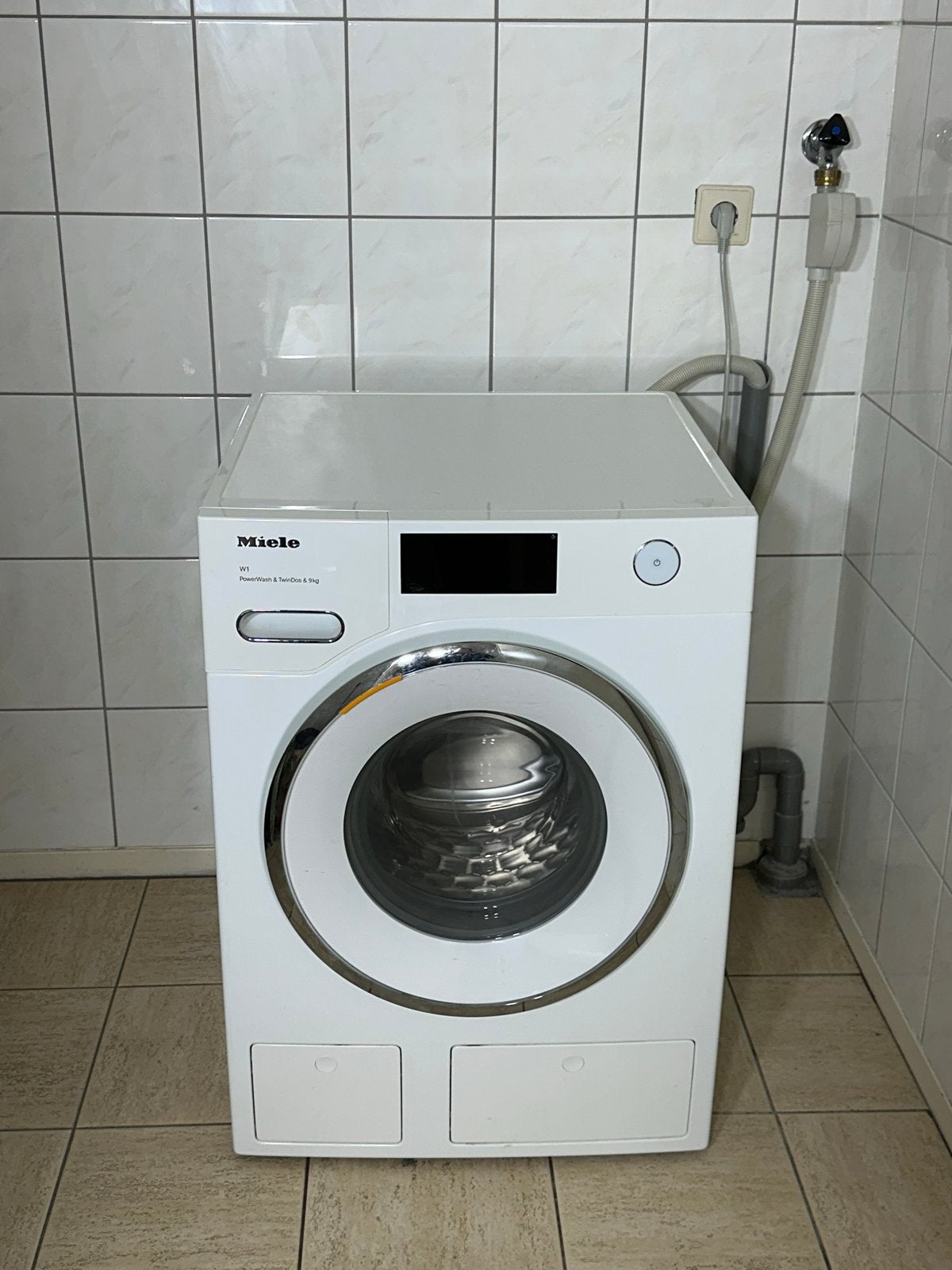 Miele W1 PowerWash TwinDos 9kg, Ophalen, 8 tot 10 kg, Voorlader, 85 tot 90 cm