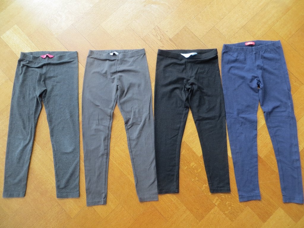 4 Leggings Blauw Zwart Hema Primark Young Mt 122/128, Broek, Meisje, Ophalen of Verzenden, Zo goed als nieuw