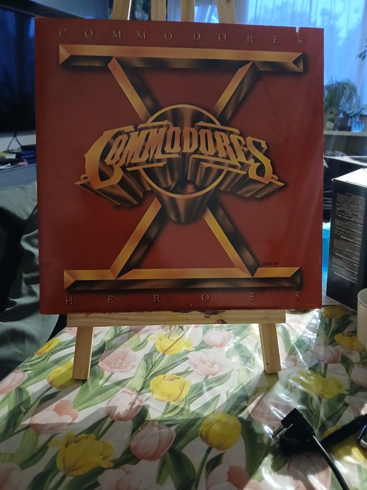 The Commodores - Heroes (Vinyl LP), Ophalen of Verzenden, Gebruikt, 12 inch