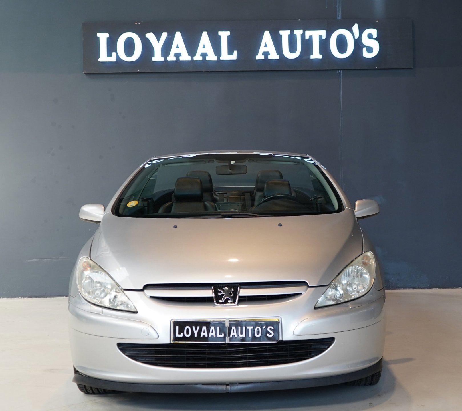 Peugeot 307 CC 2.0-16V | 1E EIGENAAR | AUT | AIRCO | LEDER |, Auto's, Gebruikt, 4 cilinders, Cabriolet, 4 stoelen