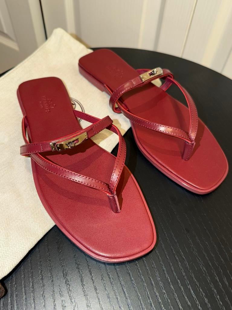Hermes miss kelly sandal, Kleding | Dames, Schoenen, Ophalen of Verzenden, Zo goed als nieuw, Sandalen of Muiltjes