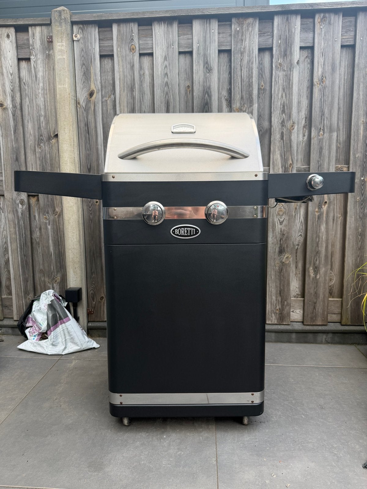 Boretti Bernini Nero gasbarbecue met volle gasfles, Ophalen of Verzenden, Gebruikt