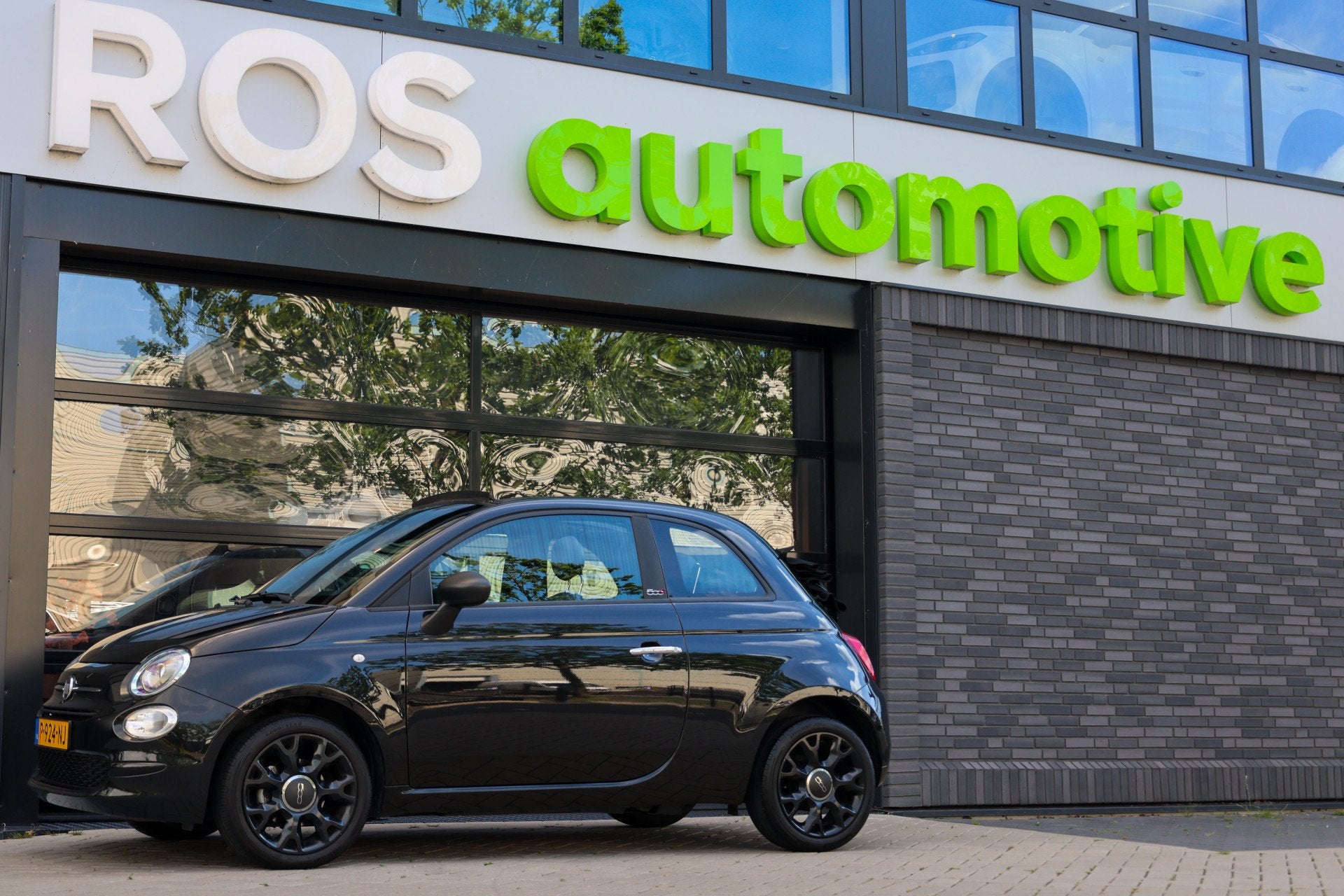 Fiat 500C 1.0 Hybrid Cult | NAP | NAVI | CRUISE | (bj 2022), Auto's, Fiat, Stof, Euro 6, Cabriolet, 4 stoelen
