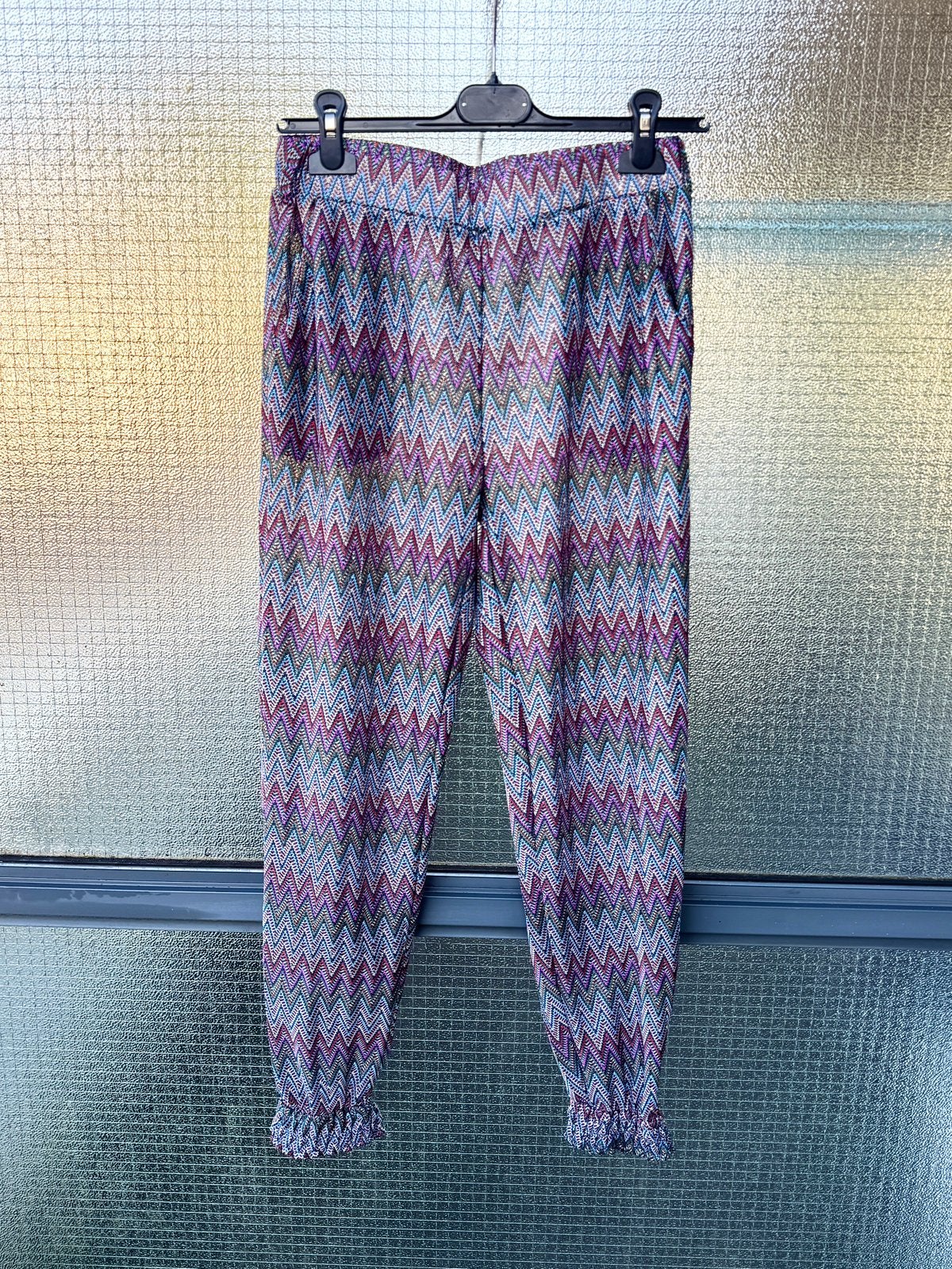 Ambika ZigZag gekleurde broek maat S (festival broek), Meerkleurig, Ophalen of Verzenden, Maat 36 (S), Lang