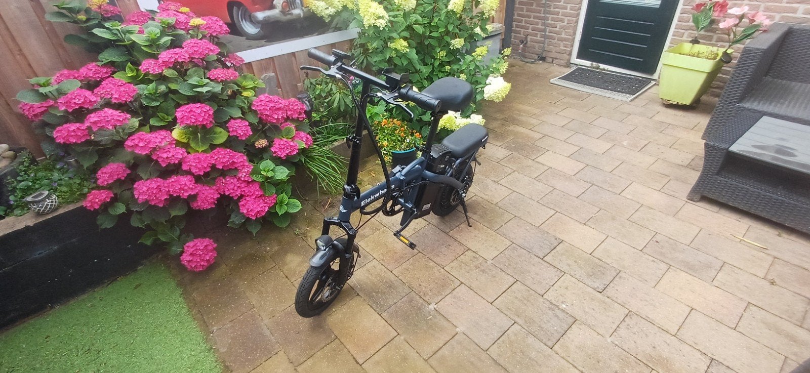 Te koop elektrische vouwfiets van elekwheels, Zo goed als nieuw, 59 cm of meer, 50 km per accu of meer, Ophalen