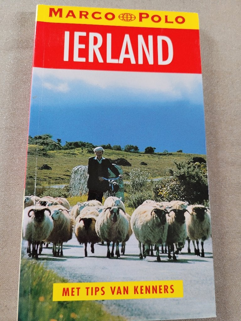 reisgids Ierland Marco Polo, Overige merken, Europa, Ophalen of Verzenden, Zo goed als nieuw