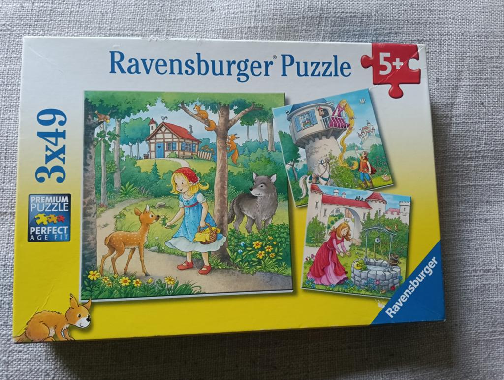 Ravensburger Puzzel 3x49 stukjes Sprookjes, Ophalen of Verzenden, 10 tot 50 stukjes, Gebruikt