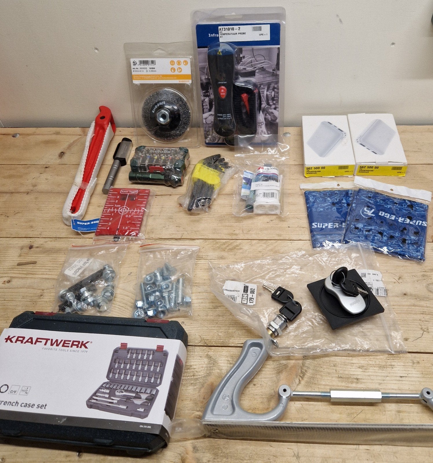 🛠 Restpartij nieuw gereedschap / accesoires, Doe-het-zelf en Verbouw, Gereedschap | Handgereedschap, Ophalen of Verzenden, Nieuw