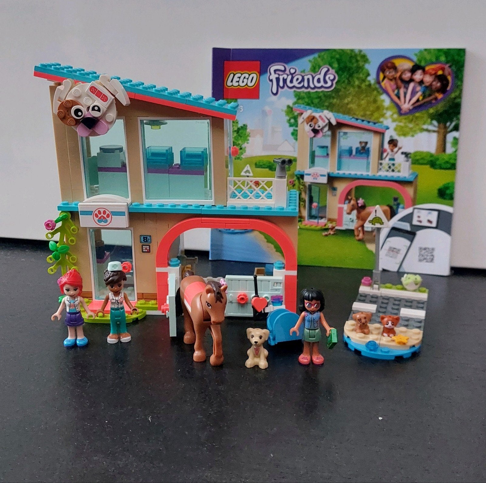 Lego Friends Heartlake City Dierenkliniek, Lego, Friends, Ophalen of Verzenden, Zo goed als nieuw