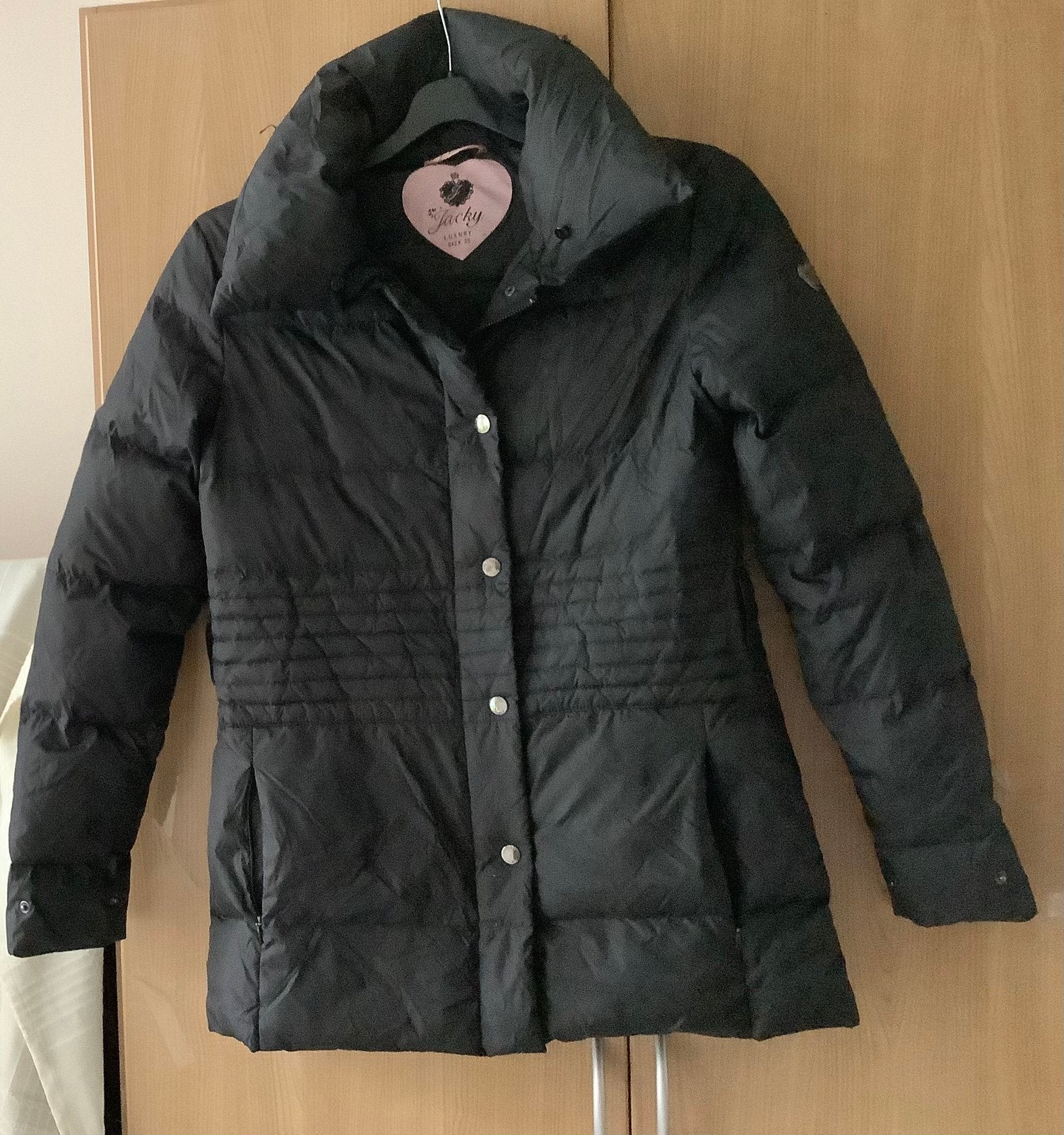 Zwarte.     Jas mt XS.    “ JACKY”., Ophalen of Verzenden, Zo goed als nieuw, Maat 34 (XS) of kleiner, Zwart