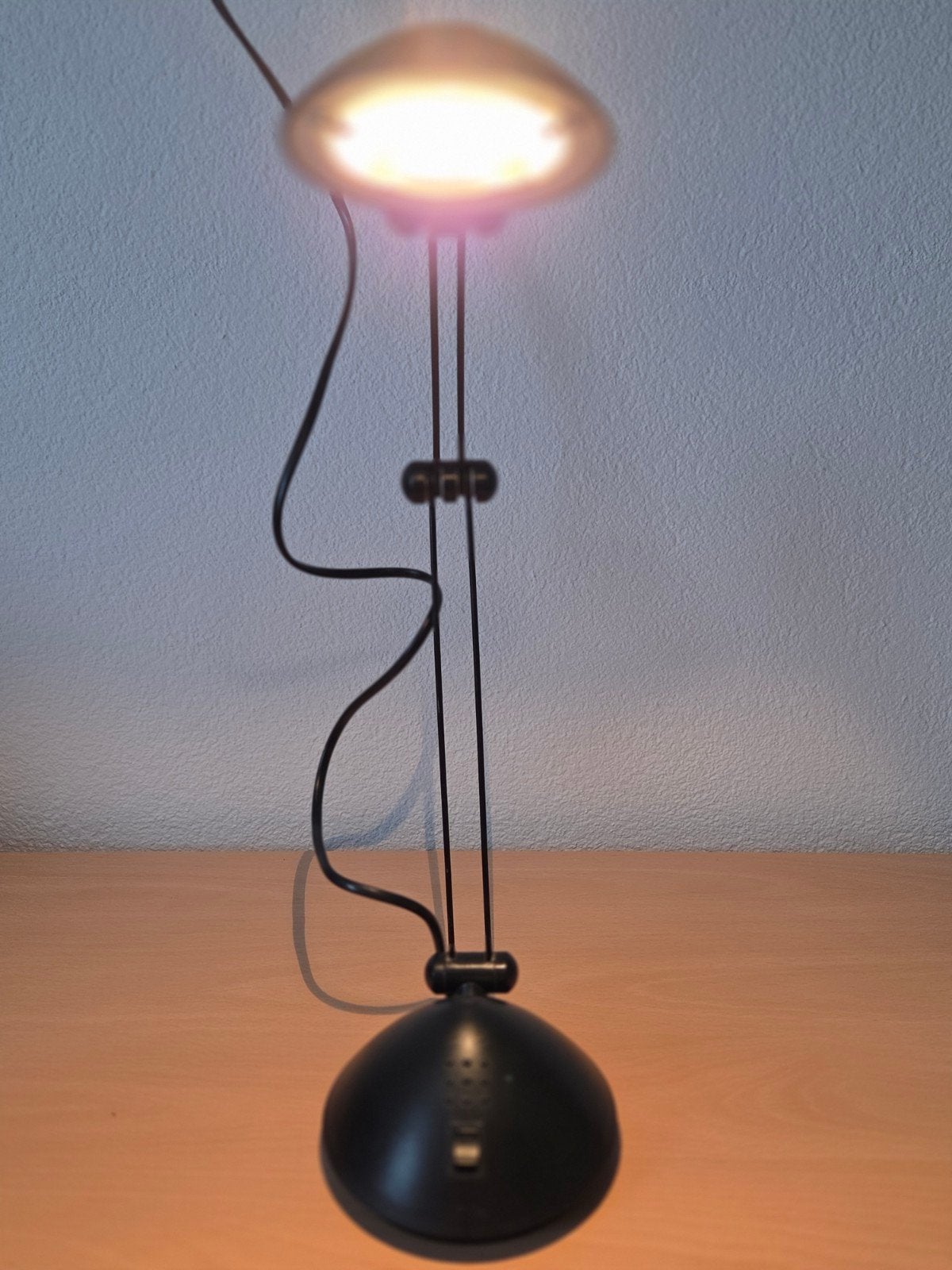 Vintage zwarte bureaulamp Gingo Biloba, Huis en Inrichting, Bureaulamp, Vintage, Ophalen of Verzenden, Zo goed als nieuw