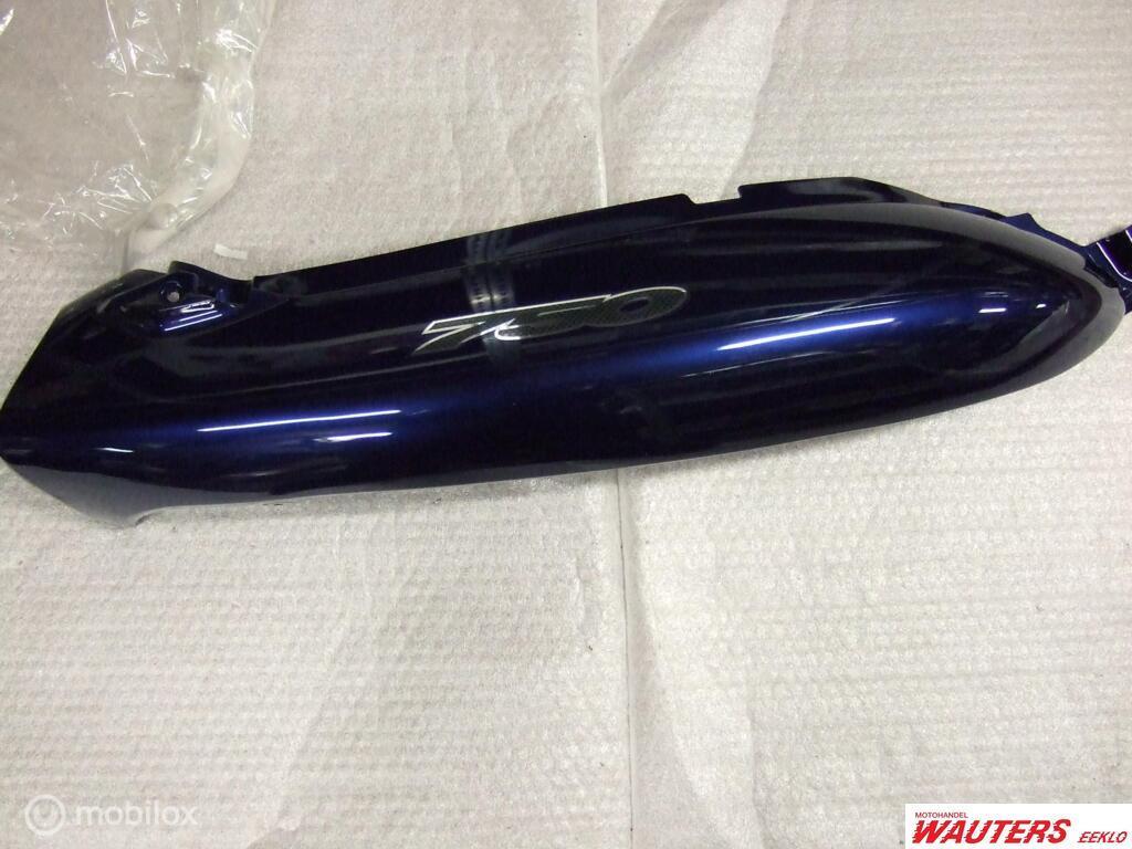 Zijdeksel rh gsx750f, Motoren, Onderdelen | Suzuki, Nieuw, Ophalen of Verzenden