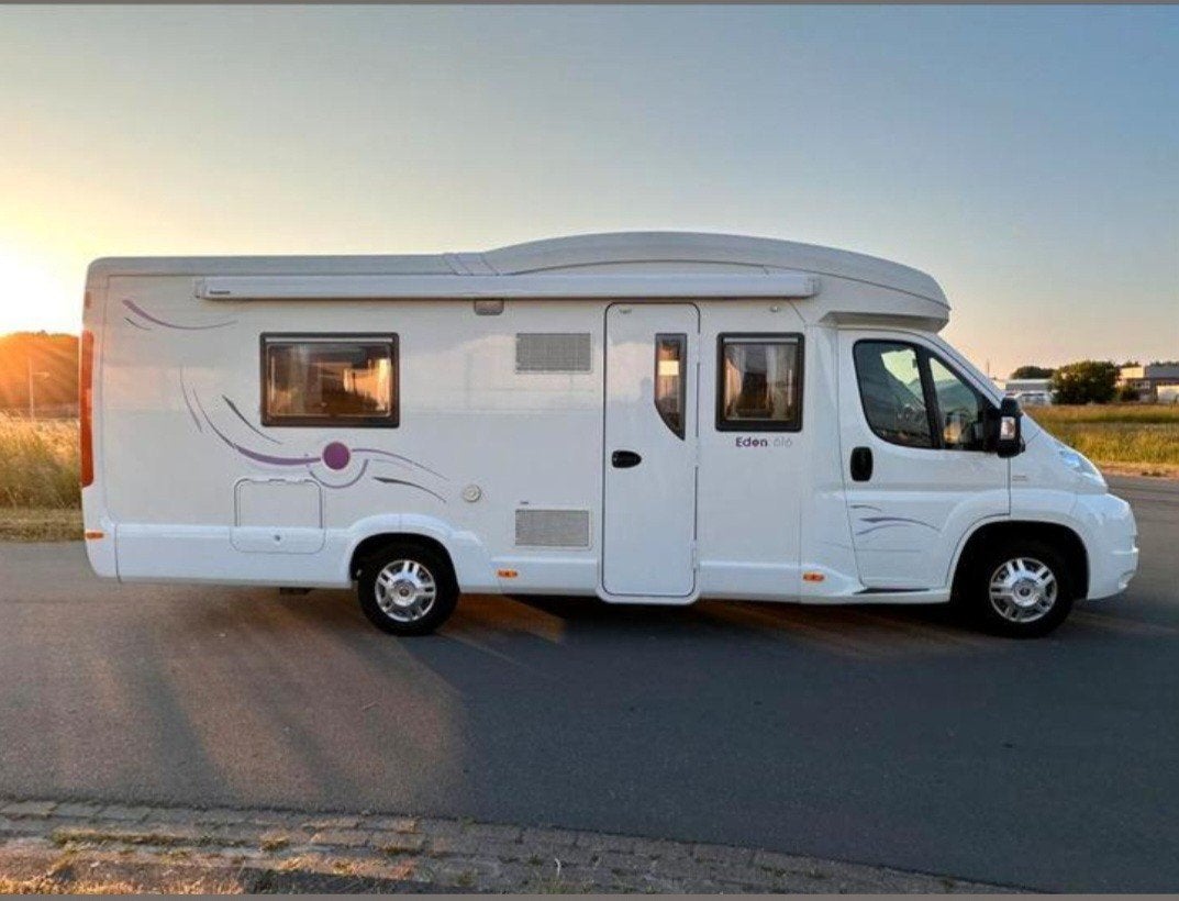 Challenger Eden 616 Royale Camper - Enkele bedden, Airco, Buitenlamp, Ringverwarming, Fiat, Koelkast