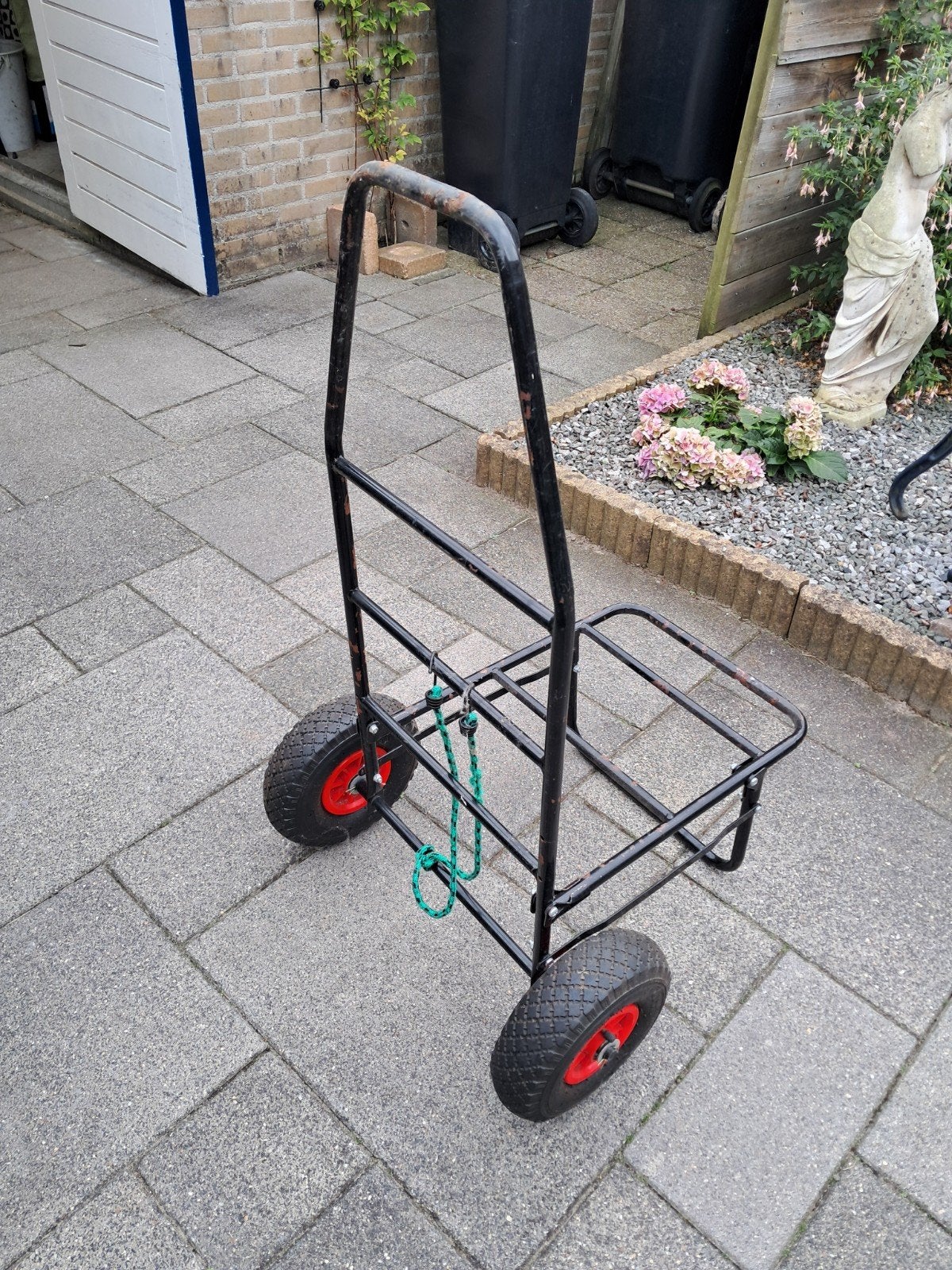 Stevige Steekwagen / Transportkar met Luchtbanden, Ophalen, Gebruikt, Steekwagen