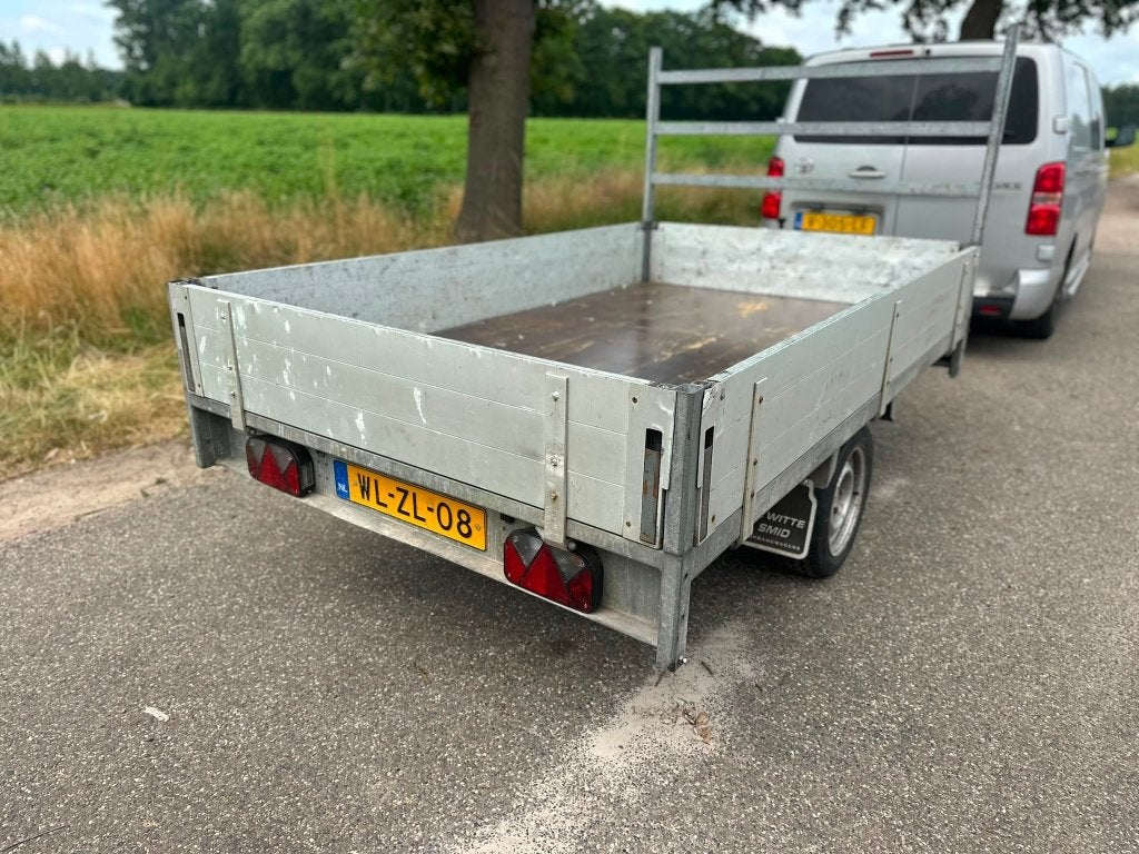 Plateau met kenteken !!!