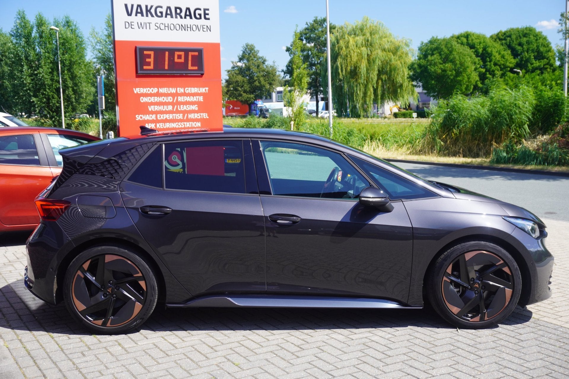 Cupra Born Copper Edition 62 kWh / SOH 95,5% / Pano / Massag, Automaat, 34 min, Achterwielaandrijving, Gebruikt