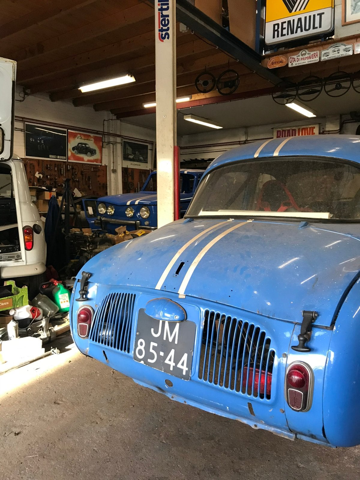 Renault dauphine ex zandvoort racer , r5 alpine, foto 3