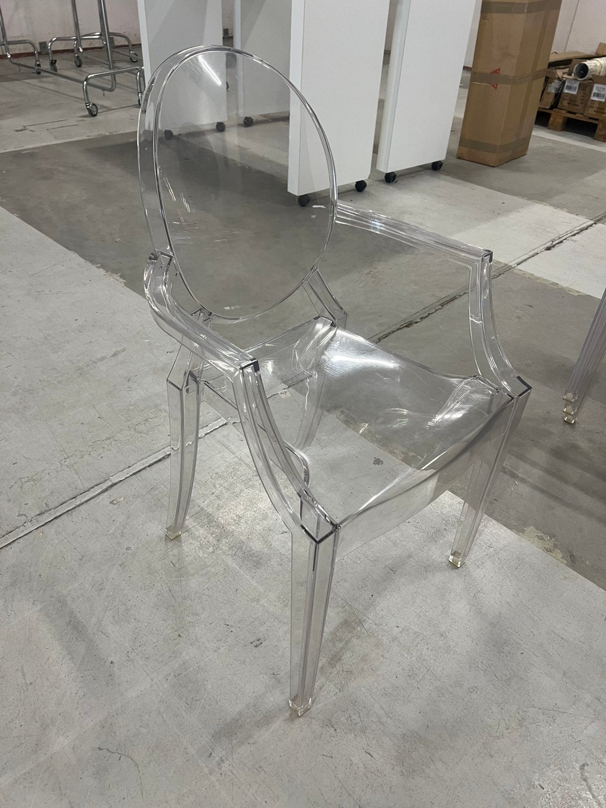 Kartell Louis Ghost stoel, ontworpen door Philippe Starck, Ophalen, Zo goed als nieuw, Overige typen
