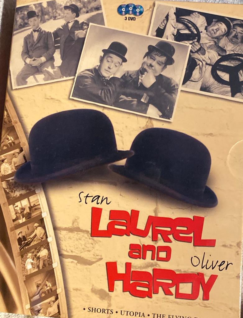 Laurel and Hardy 3 dvd box dikke & dunne, Alle leeftijden, Ophalen of Verzenden, Zo goed als nieuw, Actiekomedie