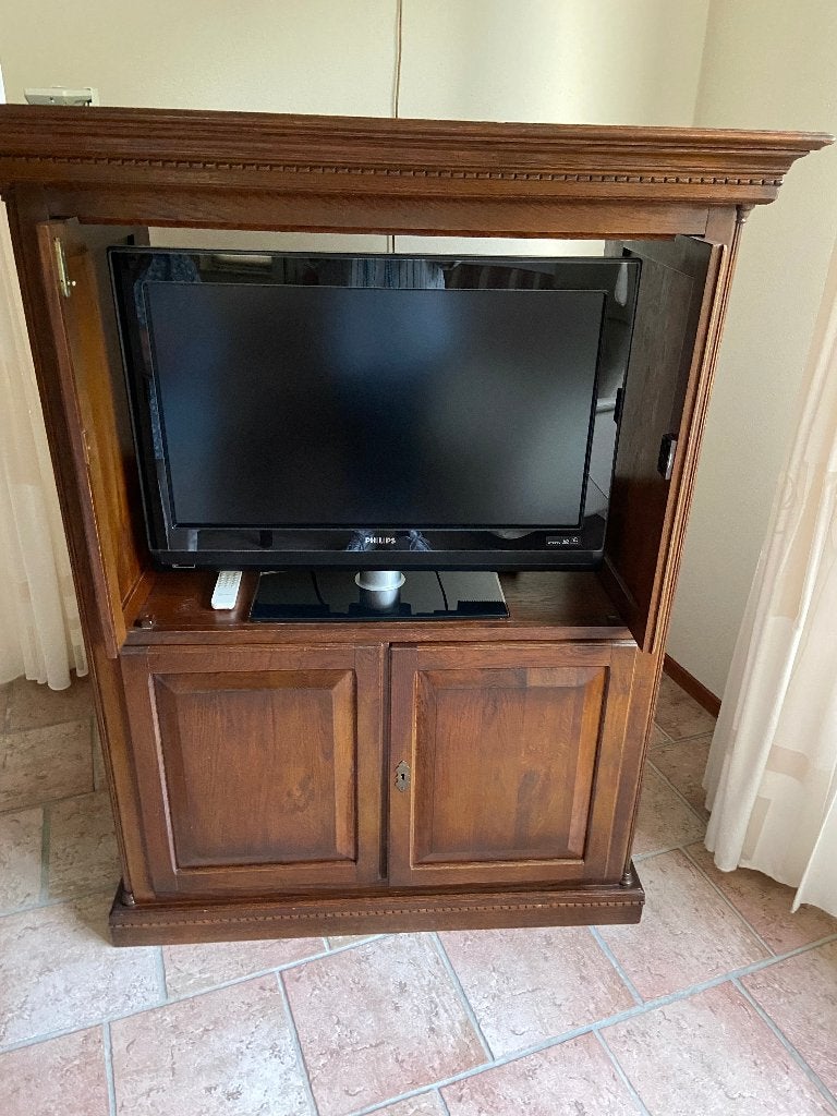 tv kast, Eikenhout, Ophalen of Verzenden, Zo goed als nieuw, Minder dan 100 cm
