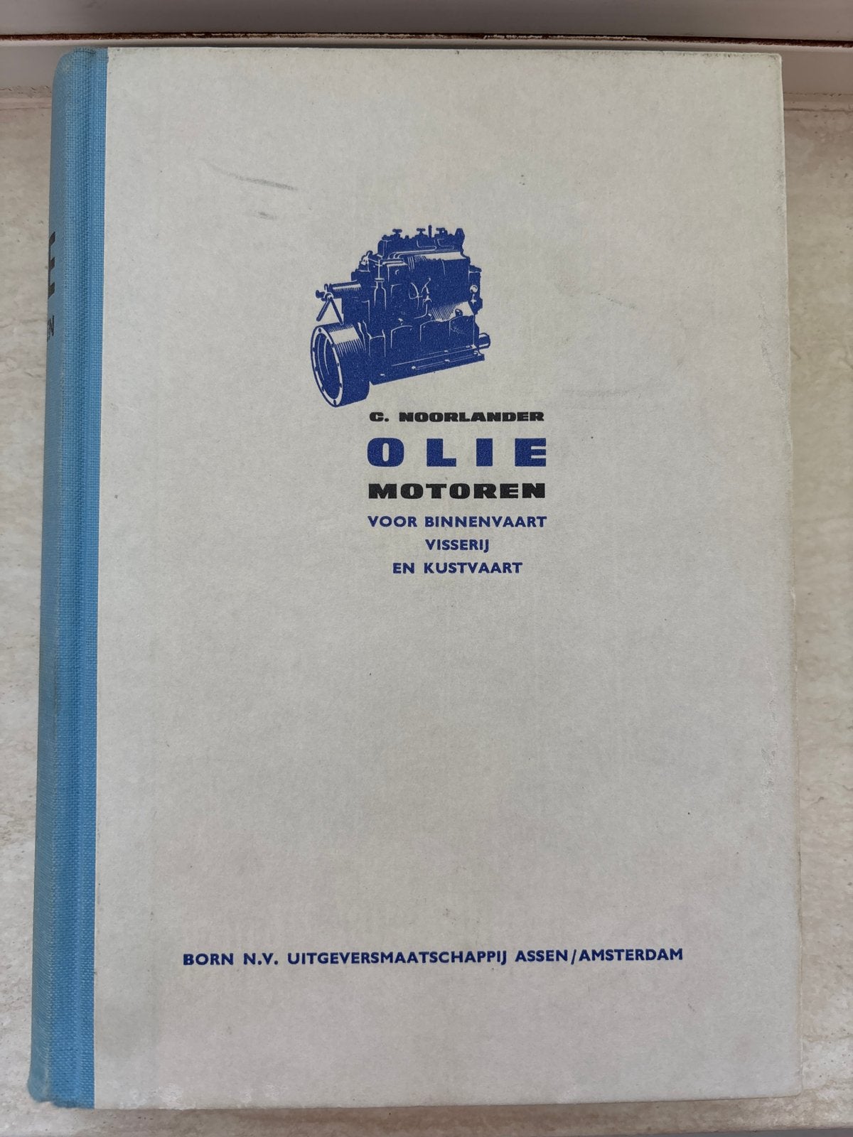 Oliemotoren binnenvaart, visserij en kustvaart boek, Ophalen of Verzenden, Gelezen, Autotechniek
