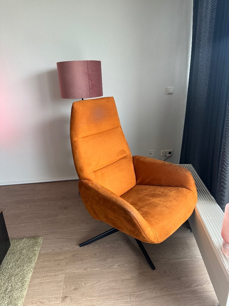 Foto 6 van Montèl relaxfauteuil cognac/oranje – draaibaar