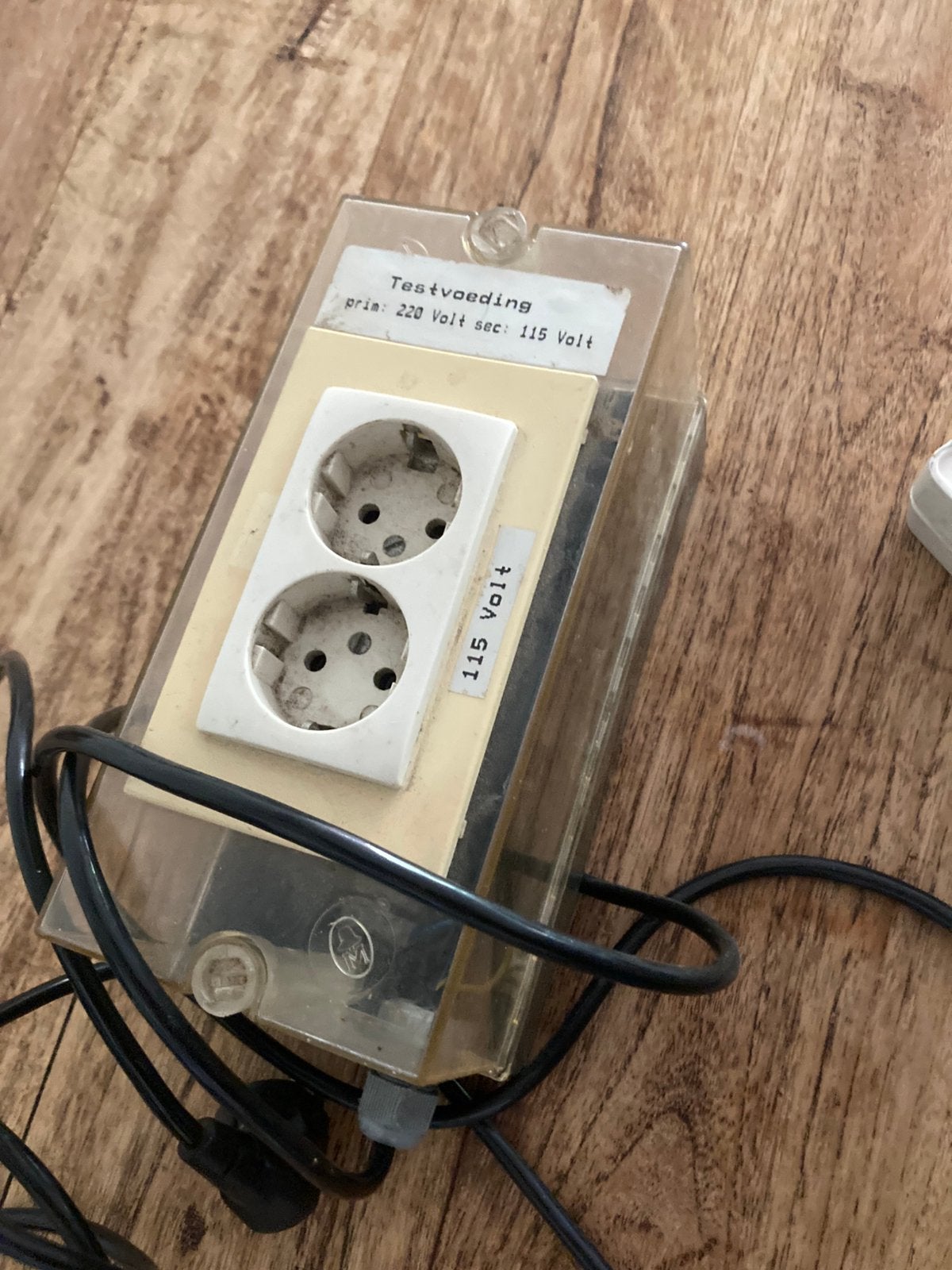 Travo 220 naar 110 watts160, Ophalen, Gebruikt