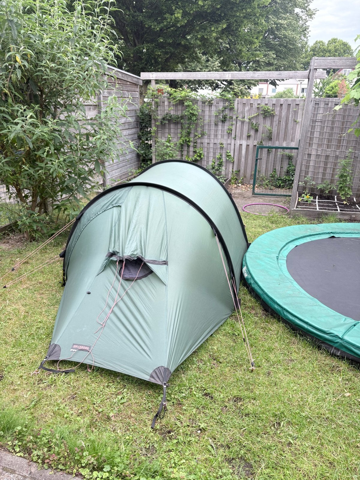 Hilleberg Nammatj 2, Caravans en Kamperen, Tenten, Ophalen of Verzenden, Gebruikt, Tot en met 2