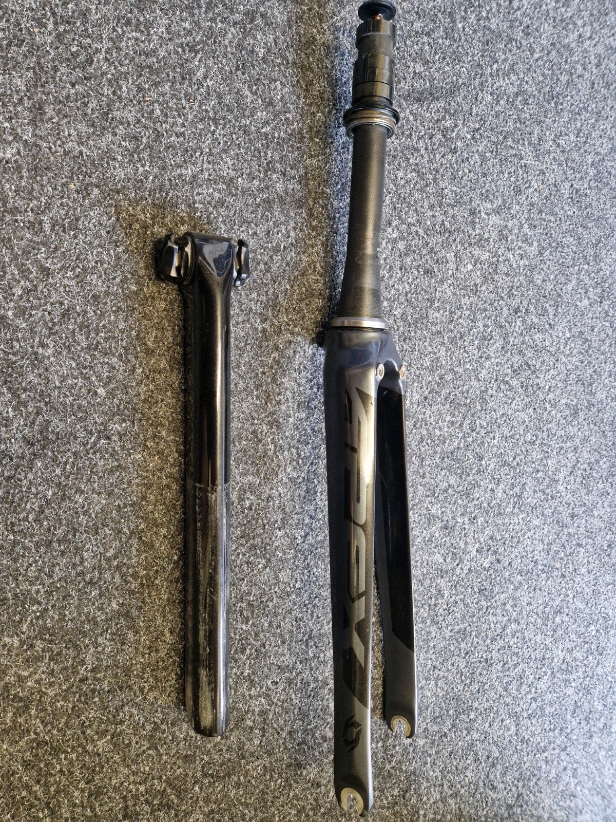 Carbon voorvork en zadelpen  Apex Blackbock, Fietsen en Brommers, Ophalen of Verzenden, Hondenkar