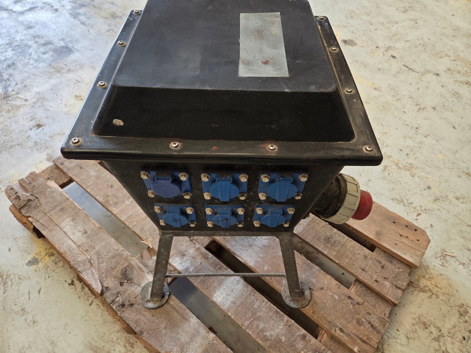 Bos paddestoel 63 ampere, Ophalen of Verzenden