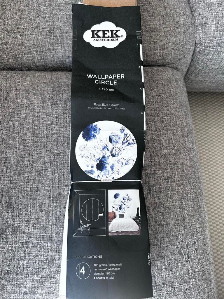 KEK Amsterdam Wallpaper Circle - Royal Blue Flowers, Ophalen of Verzenden, Minder dan 10 m², Blauw