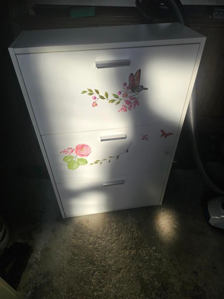 Witte schoenenkast met 3 lades, 100x65 cm, Ophalen, Gebruikt, Modern met decoratieve accenten