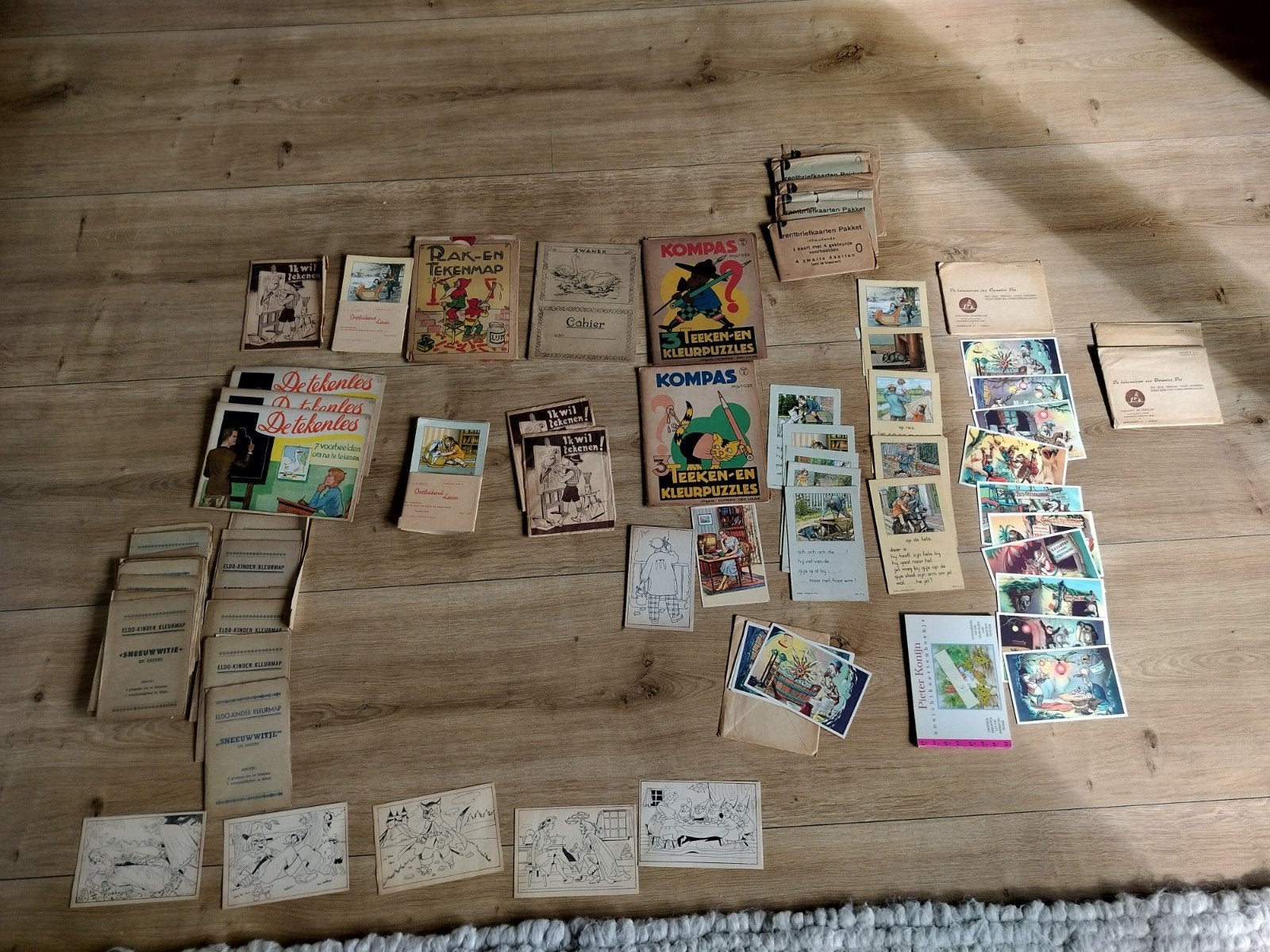 Vintage kaarten en kleurplaten jaren '40/'50 -, Ophalen of Verzenden