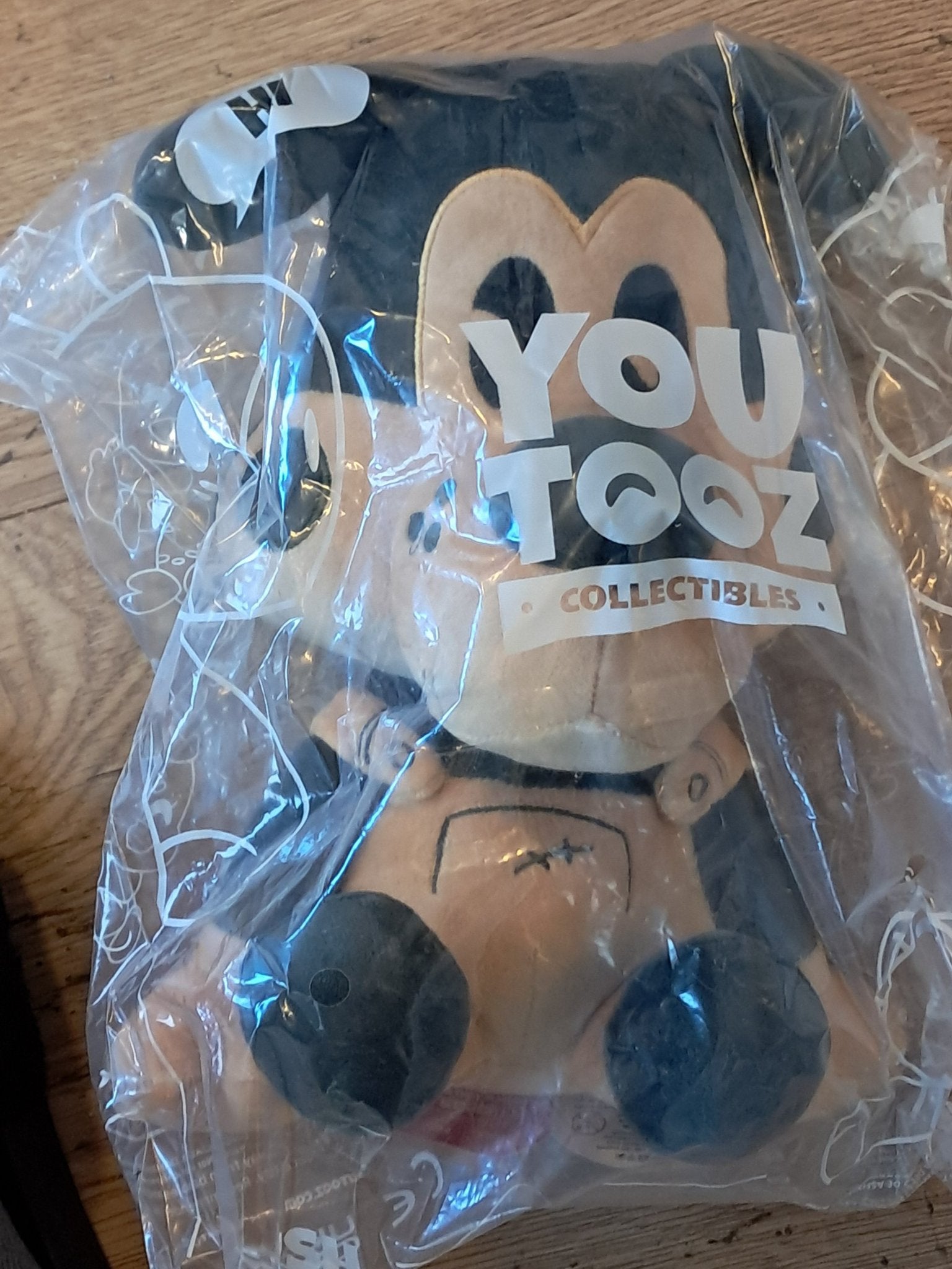 Youtooz Bendy and the Ink Machine – Boris the Wolf Plushie (, Nieuw, Ophalen of Verzenden, Onbekend, Onbekend