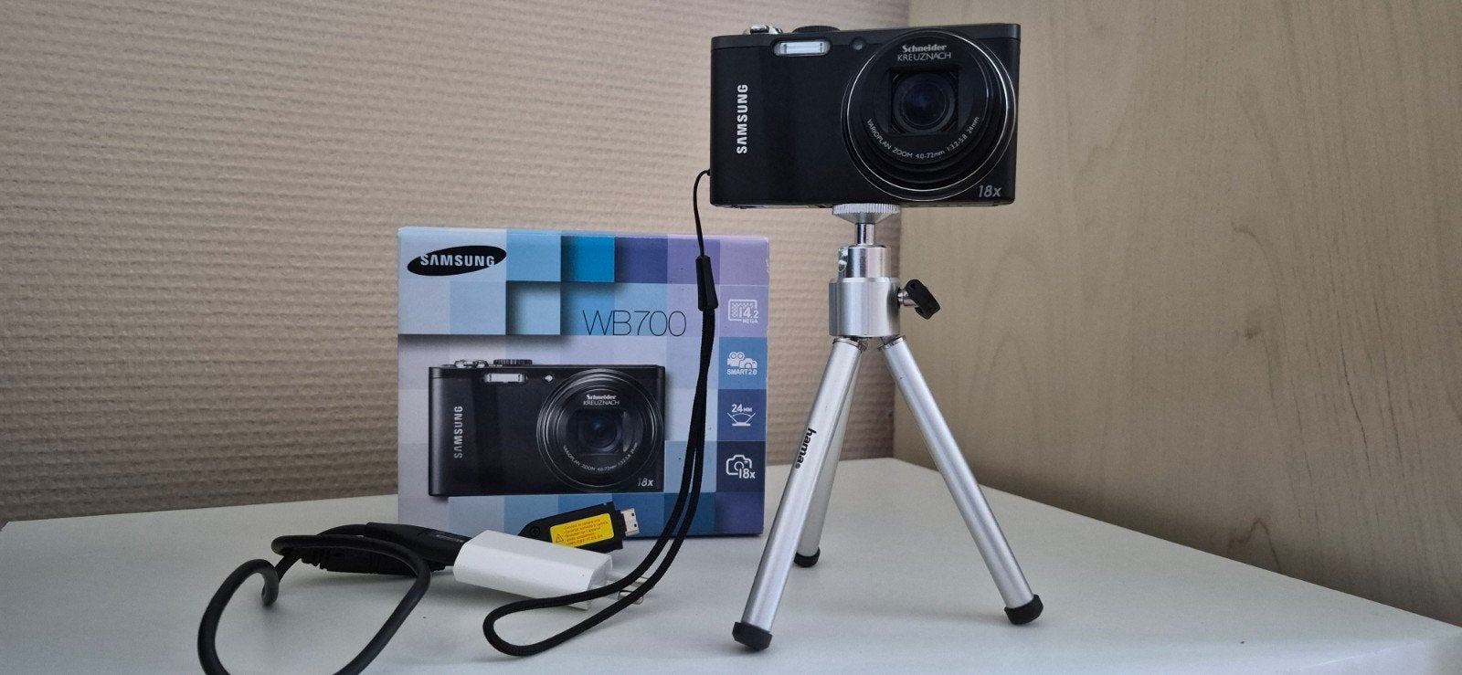 Samsung WB700 compactcamera met gewilde CCD chip, Gebruikt, Ophalen of Verzenden, Compactcamera, Samsung