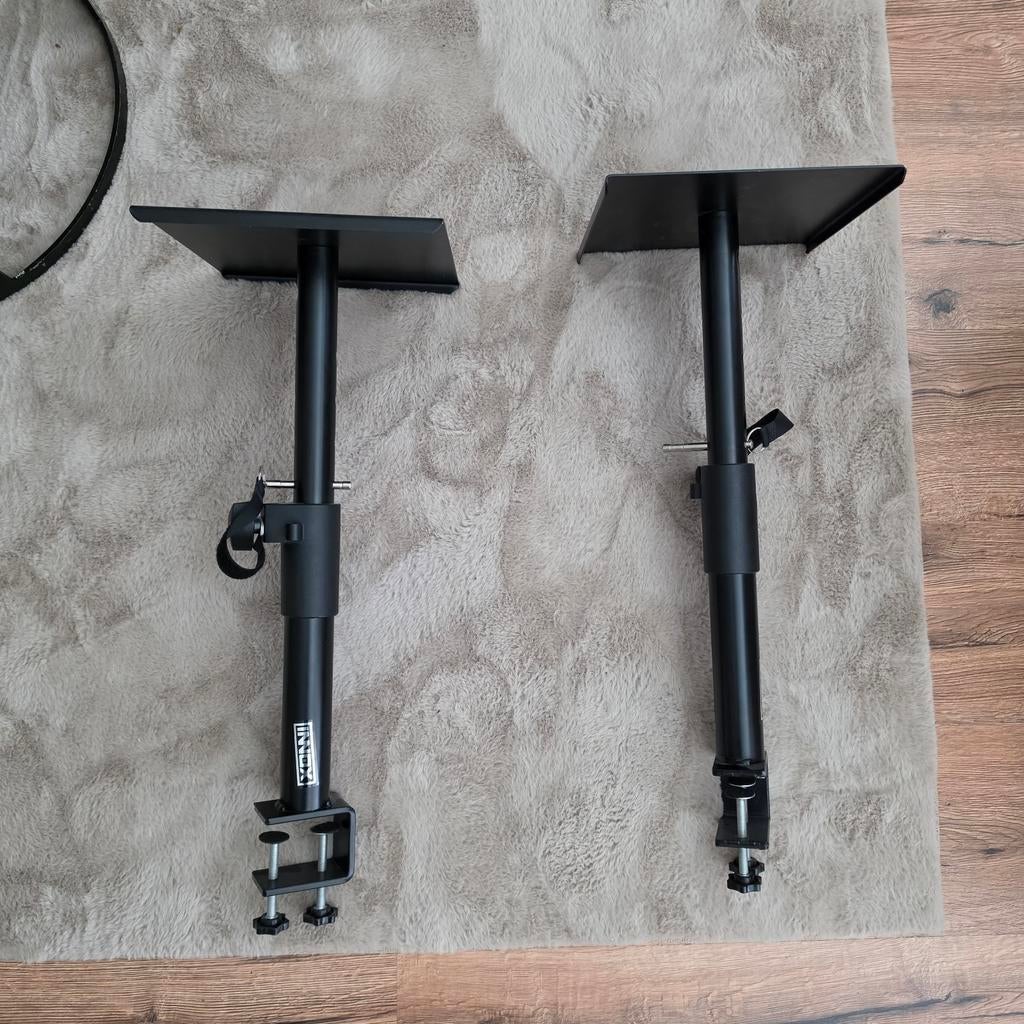 Speaker standaards voor bureau - 23x23 cm platform, Ophalen of Verzenden