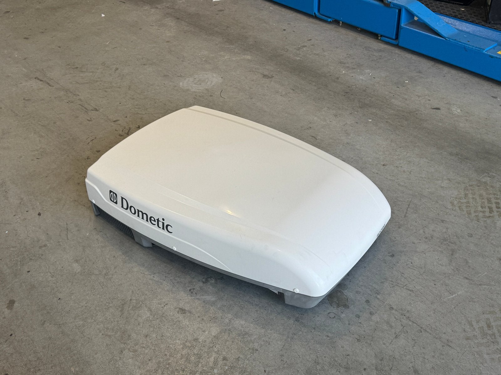 Dometic B2200 dakairco, Ophalen, Gebruikt