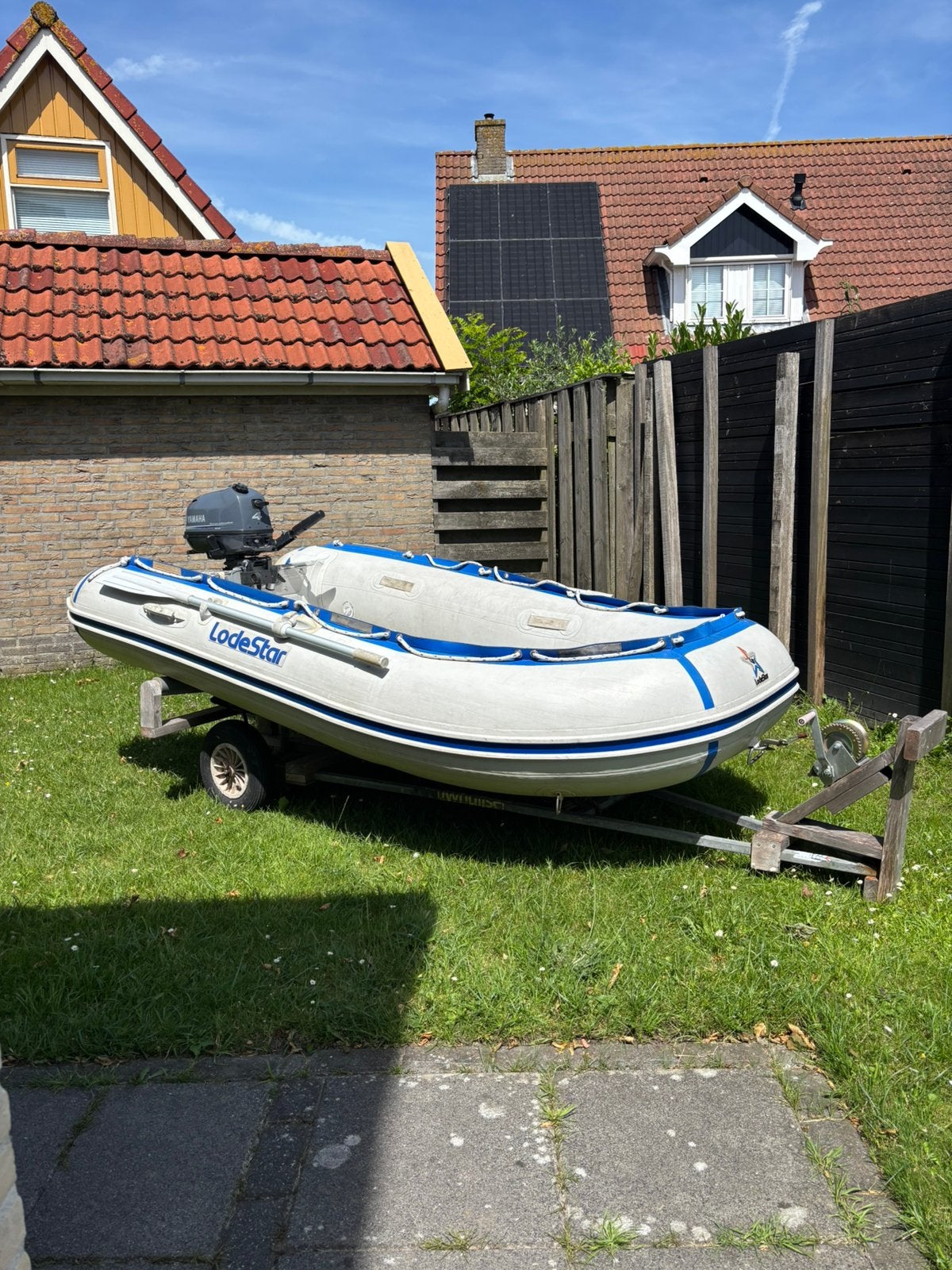 Rubberboot plus 4 Pk yamaha 2020, Watersport en Boten, Rubberboten, Ophalen, Zo goed als nieuw, Buitenboordmotor, Lodestar