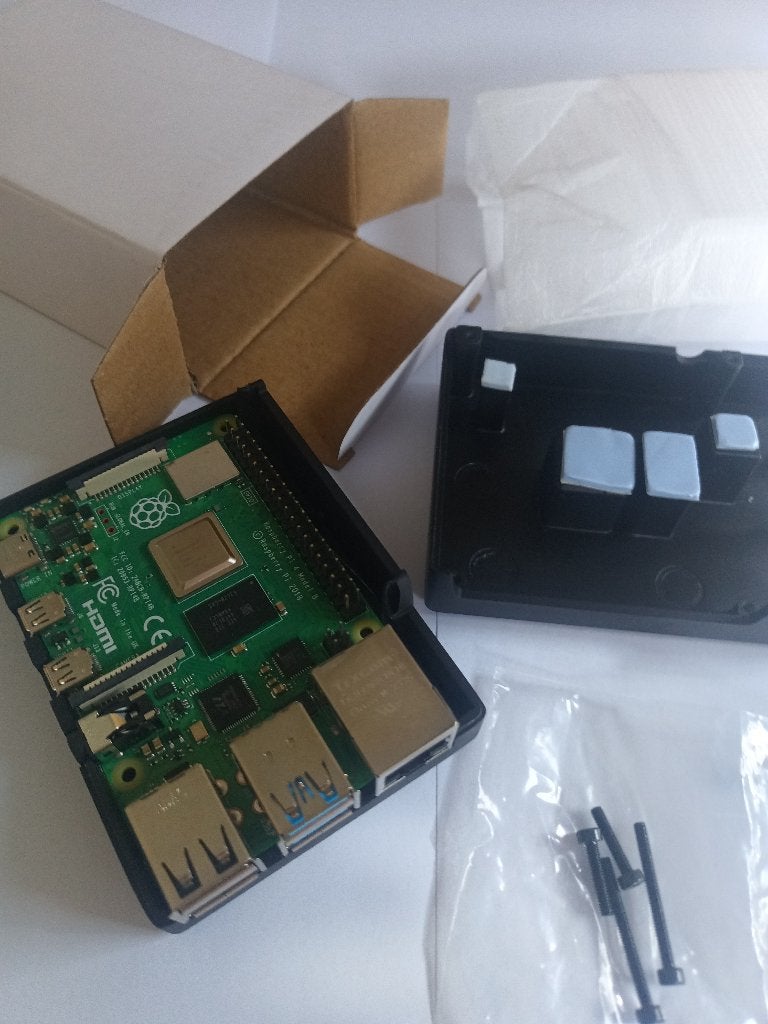 Raspberry Pi4, metalen case, 16gb, Computers en Software, Moederborden, Verzenden, DDR4, Pi4, Overige typen