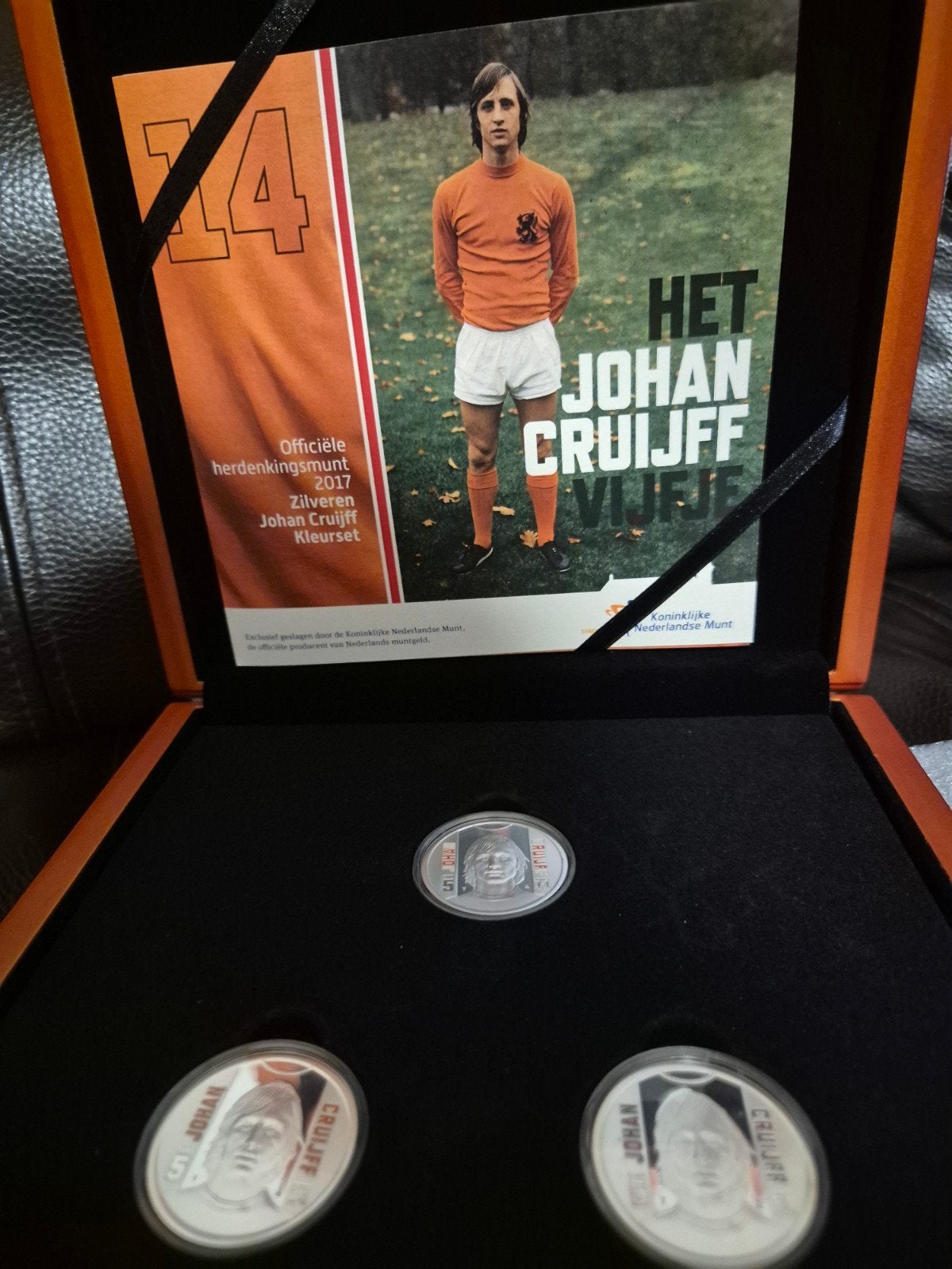 Johan Cruijff Vijfje Zilveren Herdenkingsmunt Set, Postzegels en Munten, Setje, Koningin Beatrix, Zilver, Euro's