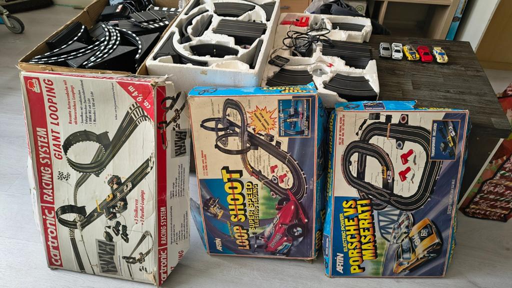 3 Oude Racebanen met 5 Autootjes - Nostalgisch Plezier!, Ophalen of Verzenden, Gebruikt, Elektrisch, Overige merken