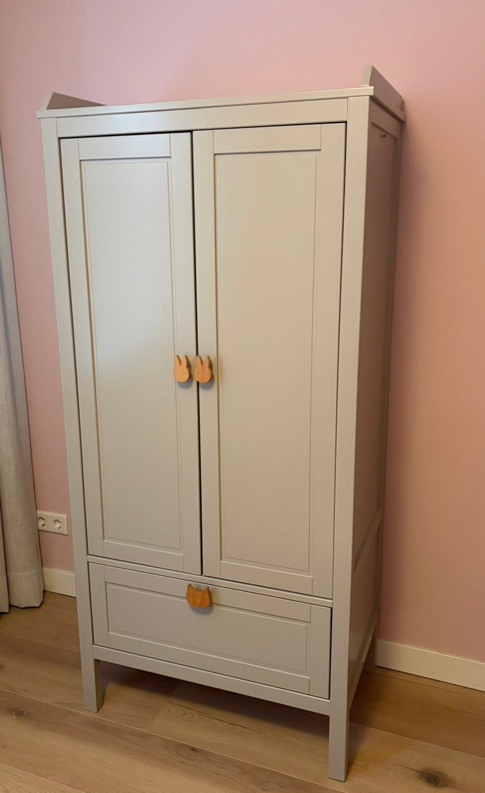 Kledingkast Sundvik van Ikea, Kinderen en Baby's, Ophalen, Gebruikt, Kast, 50 tot 70 cm
