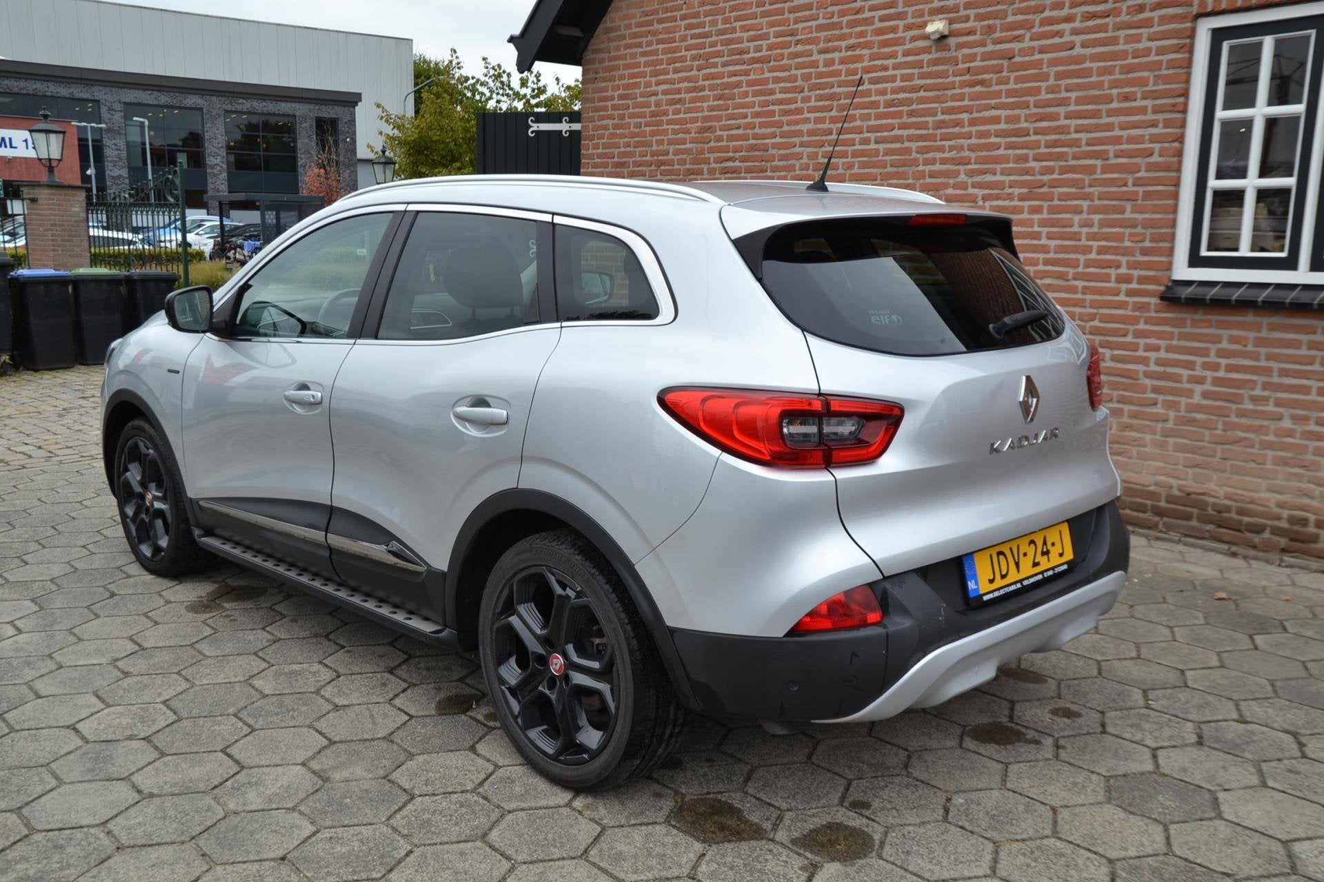 Renault KADJAR 1.2 TCe Extase - Bose - Airco - Navi - Camara, Auto's, Voorwielaandrijving, Gebruikt, 4 cilinders, Leder