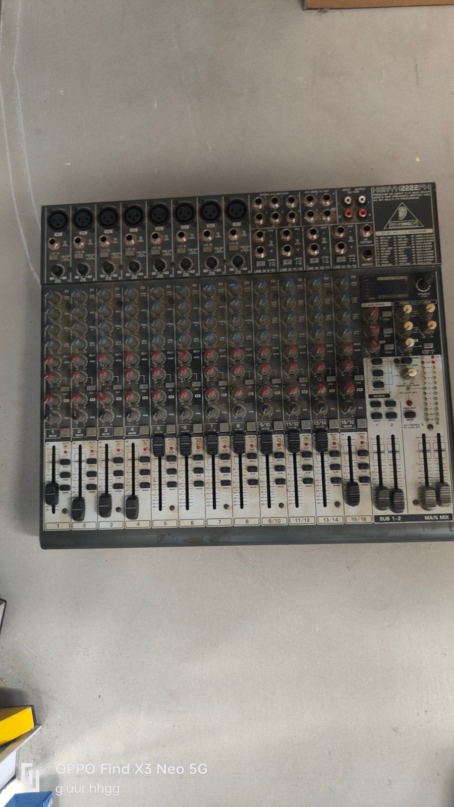 Behringer Xenyx 2222FX Mengpaneel (defect), Ophalen of Verzenden, Gebruikt, 20 kanalen of meer, Microfooningang